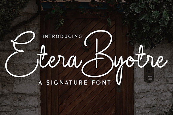 Etera Byotre: A Stylish Script Font for Small Business Branding
